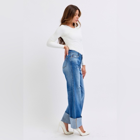 NEW❄️Judy Blue Full Size Distressed High Waist Wide Leg Jeans - Picture 7 of 10